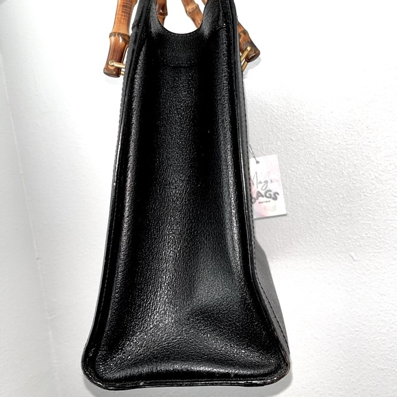 Gucci: Bamboo Princess Diana Leather Tote - Picture 7 of 16